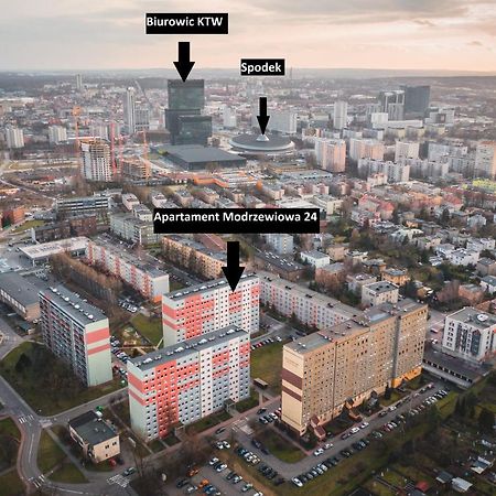 Katowice Apartament Spodek Modrzewiowa 24 Apartamento Exterior foto